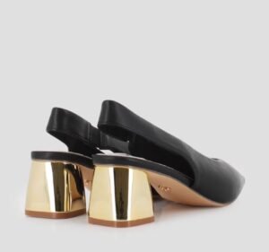 ZAPATO TACON DORADO Zapato tacón dorado
