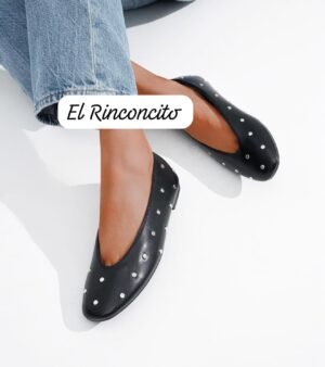 manoletinas negras Manoletinas negras tachuelas