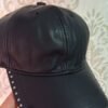 gorra negra Gorra tachuelas